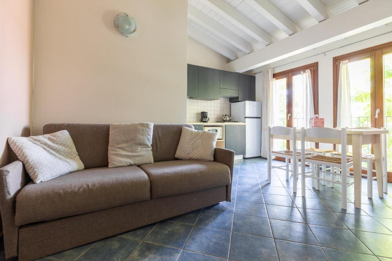 Residence Il Melograno Manerba del Garda Exterior foto