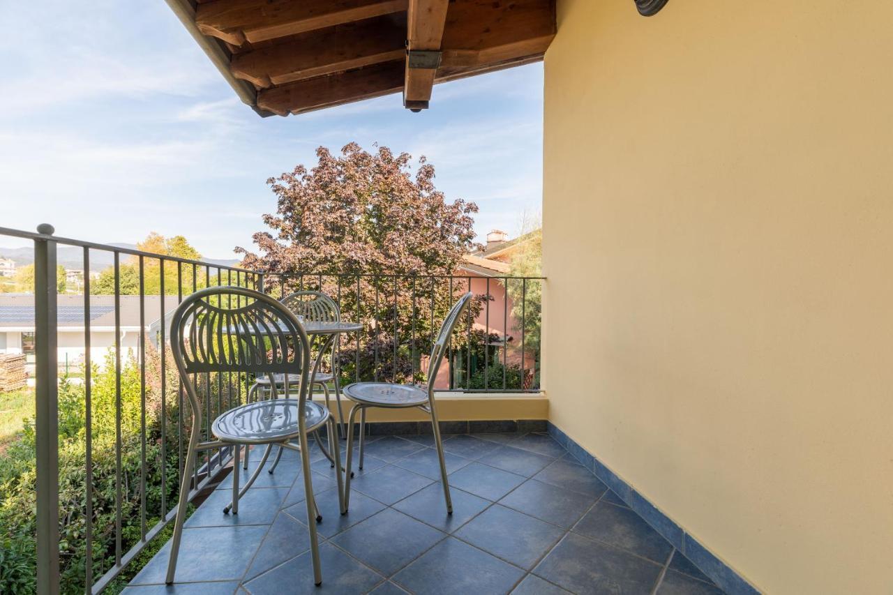 Residence Il Melograno Manerba del Garda Exterior foto