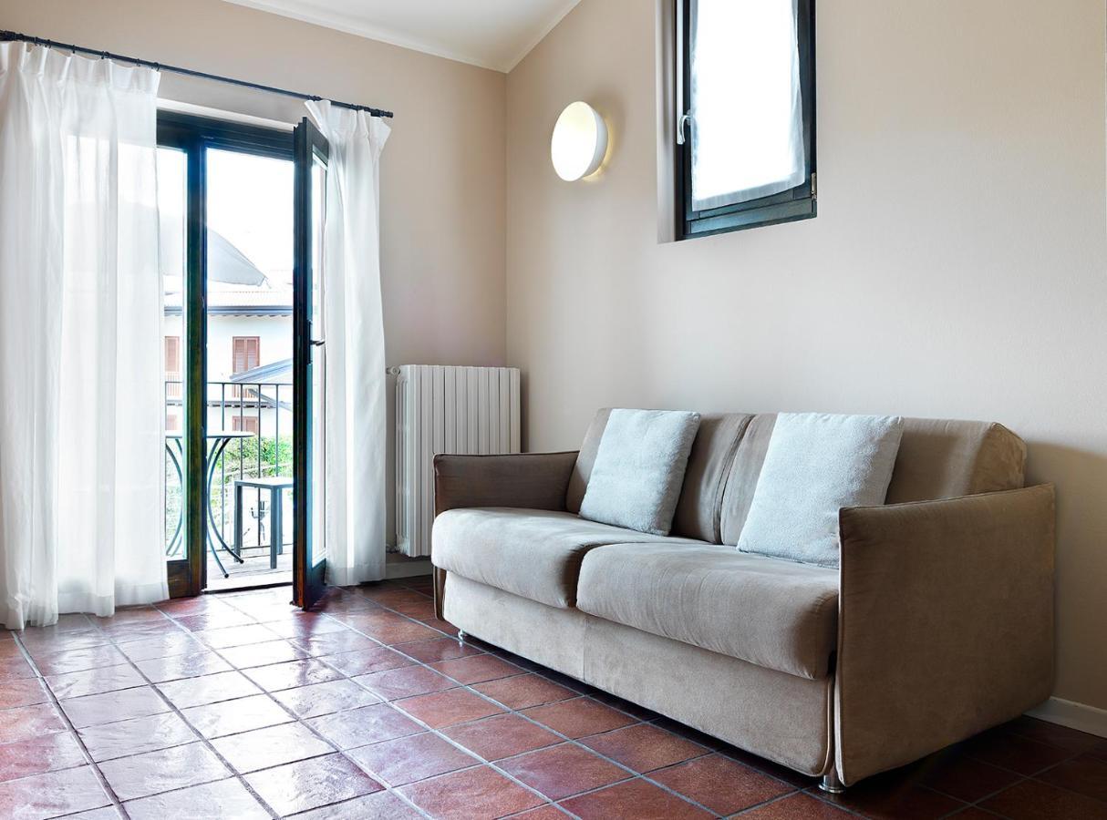 Residence Il Melograno Manerba del Garda Exterior foto