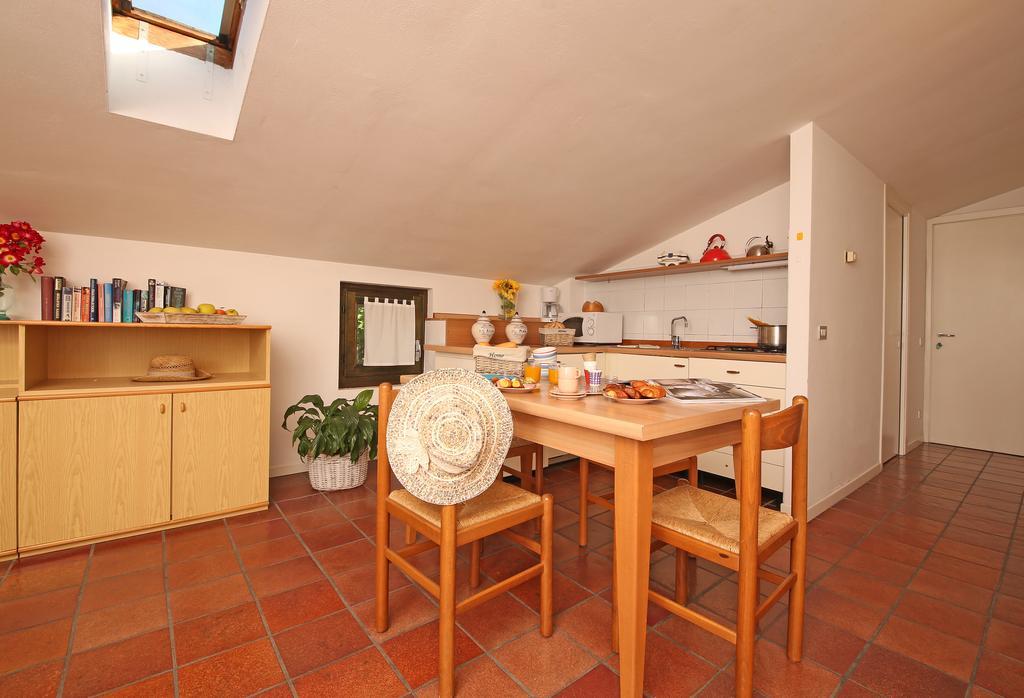 Residence Il Melograno Manerba del Garda Exterior foto
