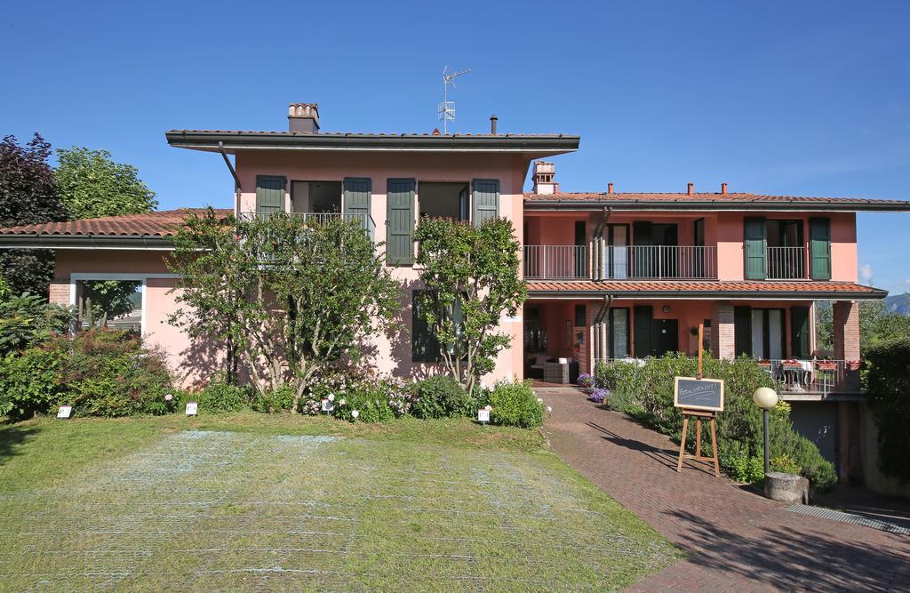 Residence Il Melograno Manerba del Garda Exterior foto